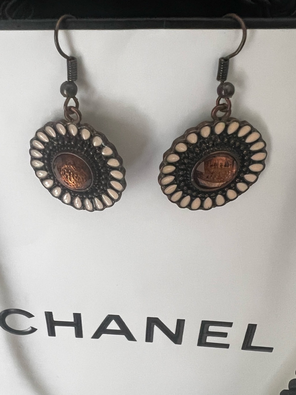 5/$25 Vintage-Inspired Copper and Cream Drop Earrings